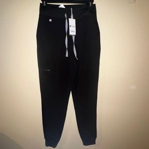 Figs Hugh Waisted Zamora Scrub Pant Jogger yoga waist and size XS NWT